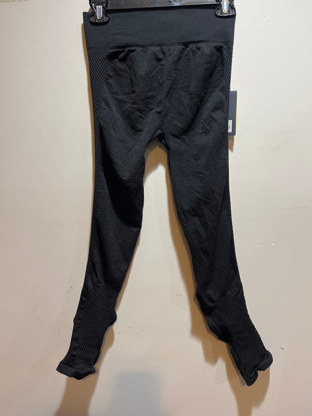 TekGear Legging Tights Black Women’s Medium/Large Fitted Mid Rise 4-way Stretch